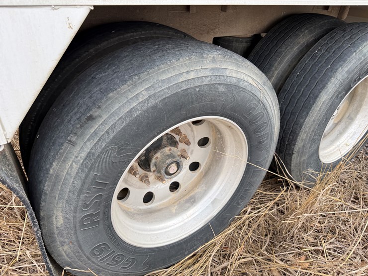 2005-pace-setter-image-8