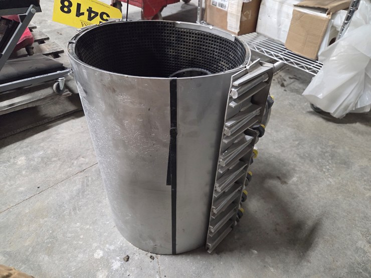 #5418-•-romac-8"-stainless-steel-tapping-sleeve-image-2