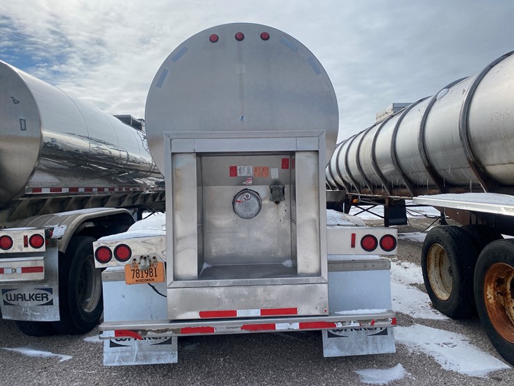 2000-walker-tanker-image-8