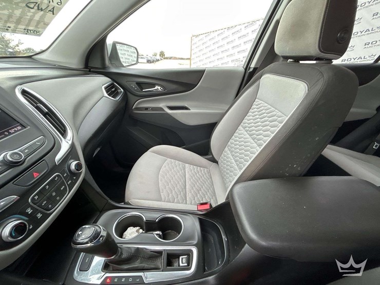 2020-chevrolet-equinox-image-20