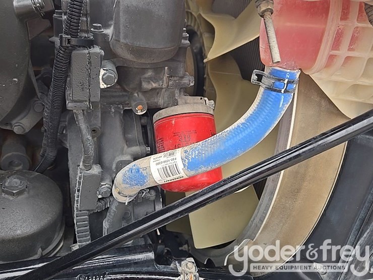 2019-peterbilt-579-image-23