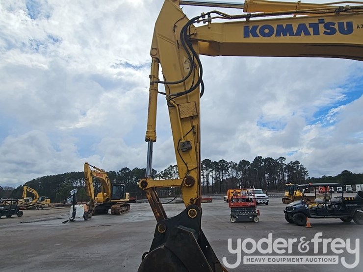 2019-komatsu-pc360-lc-11-image-27