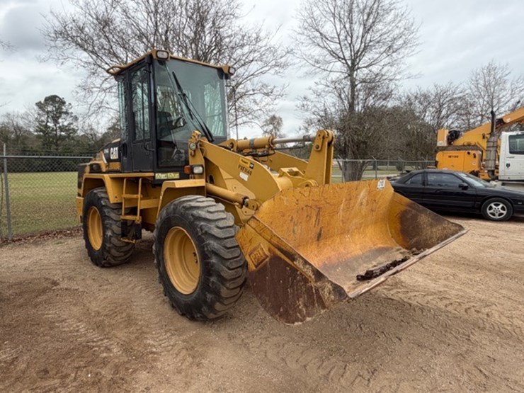 caterpillar-914g-image-2