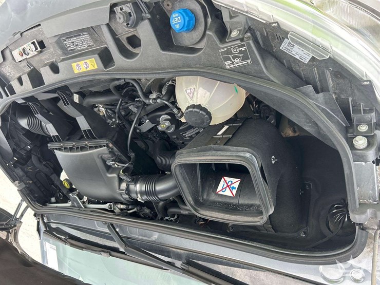 2021-mercedes-benz-sprinter-4500-image-8