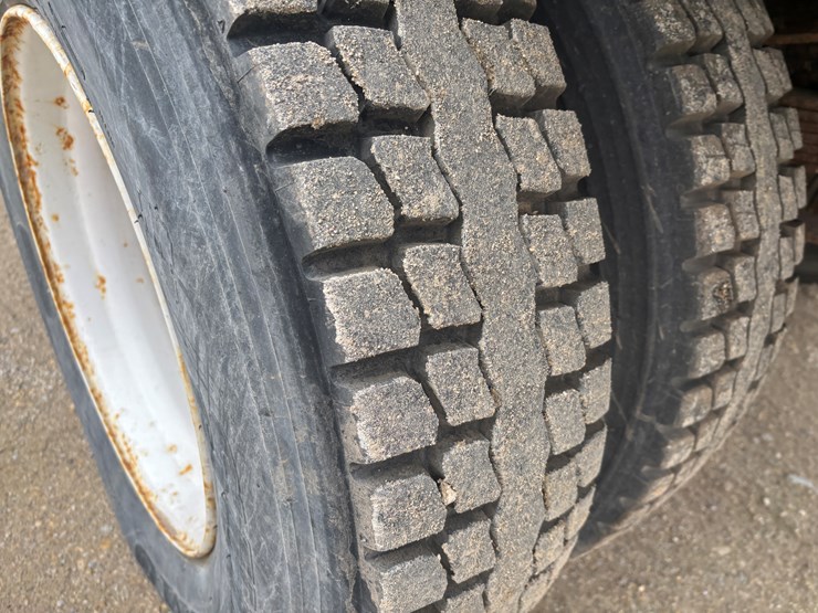 2000-international-4700-image-66