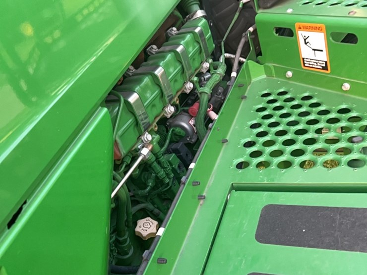 2014-john-deere-r4030-image-29