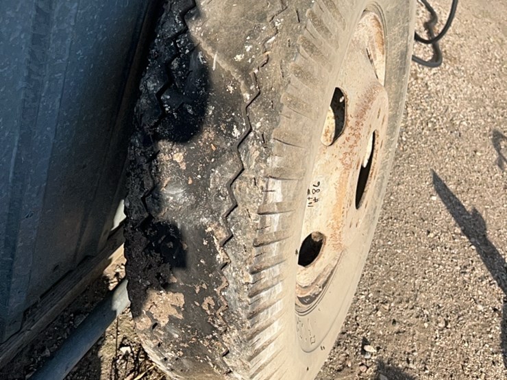 spare-tire-for-grain-truck-9.0-0–20-image-13