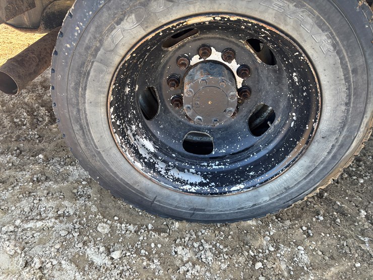 2011-miller-bobcat-225-image-96