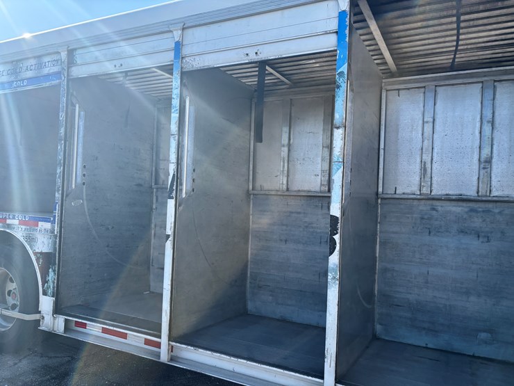 2014-hackney-beverage-trailer-image-29