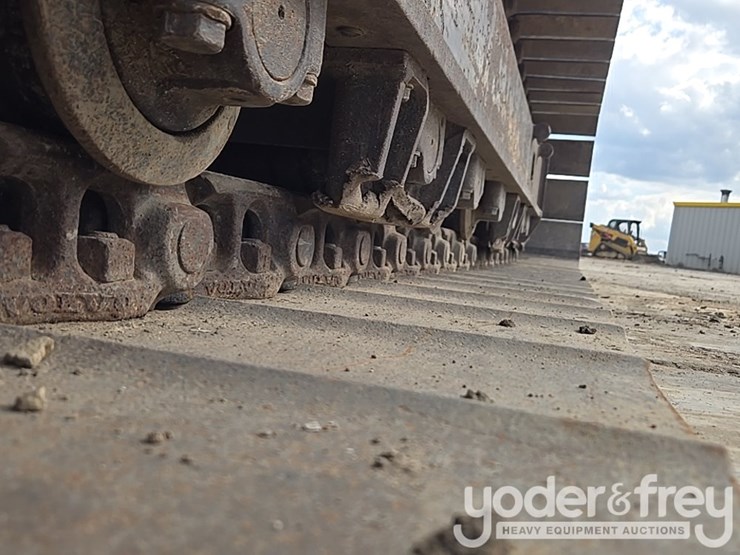 2018-volvo-ec200el-image-30