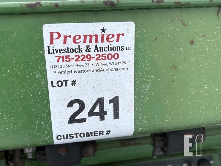 john-deere-10-image-12