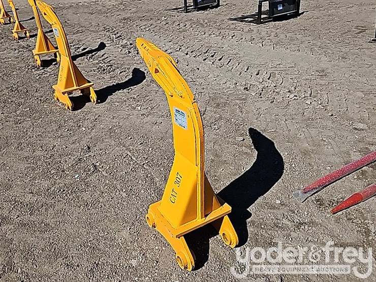 caterpillar-307-image-2