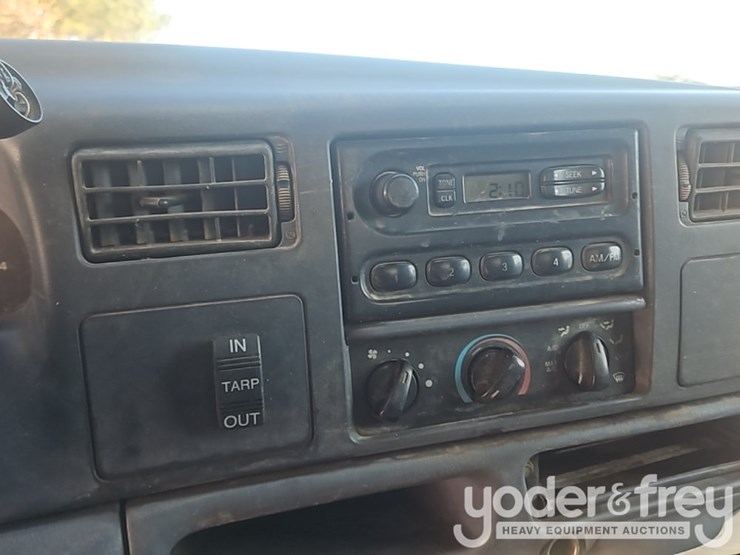 1999-ford-f550-image-26