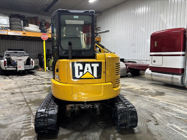 caterpillar-305-image-3