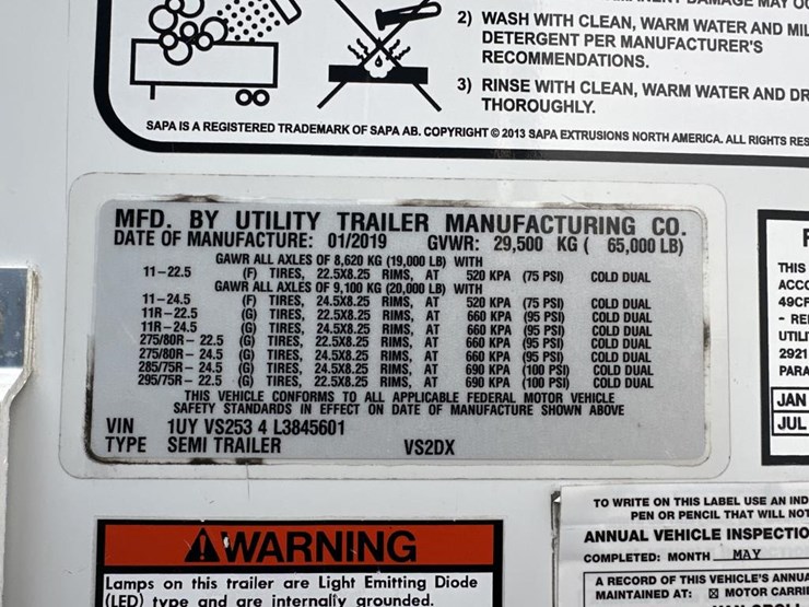 2019-utility-53'-image-31