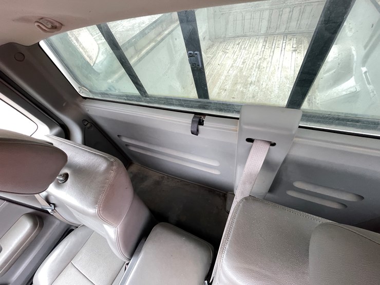 2005-ford-f150-xl-image-17