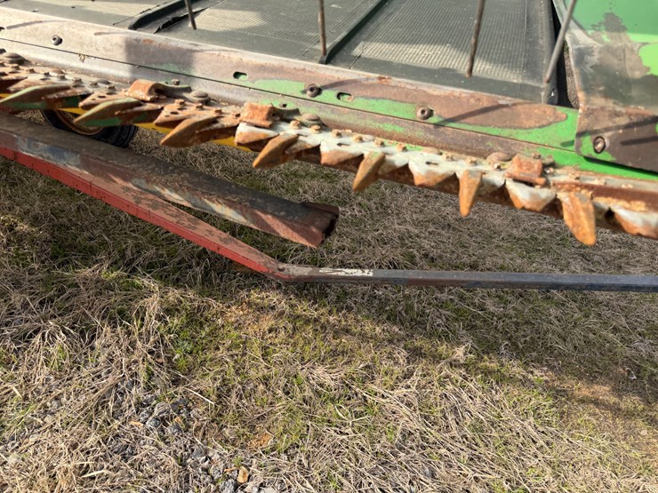 john-deere-630d-image-29