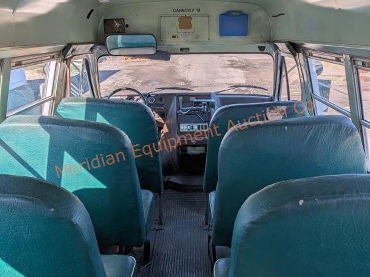 1986-gmc-3500-image-27