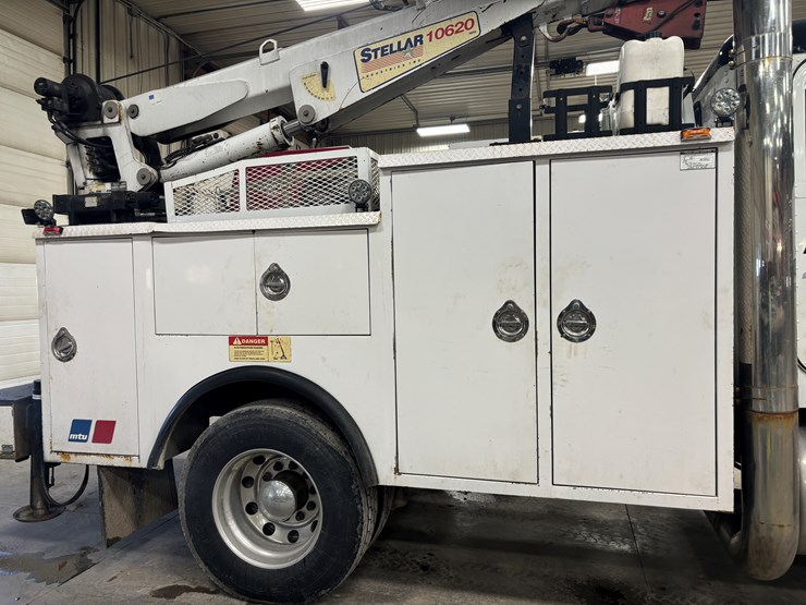 1987-peterbilt-379-image-19