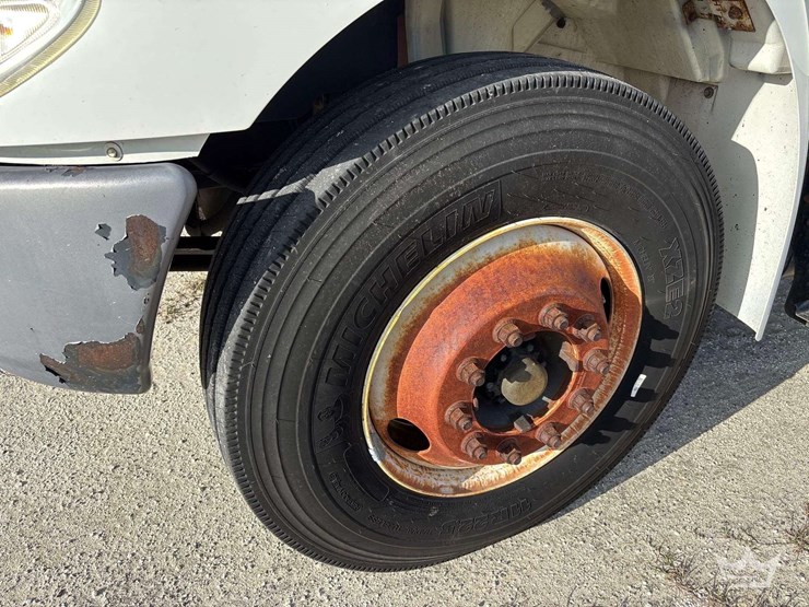 2003-international-durastar-4300-image-58