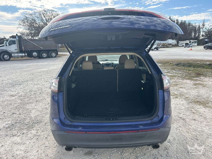 2015-ford-edge-image-20