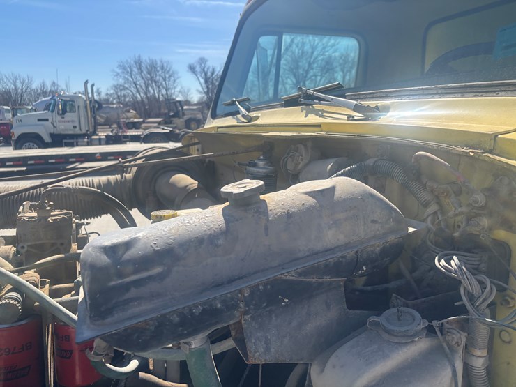 1985-international-9-image-22