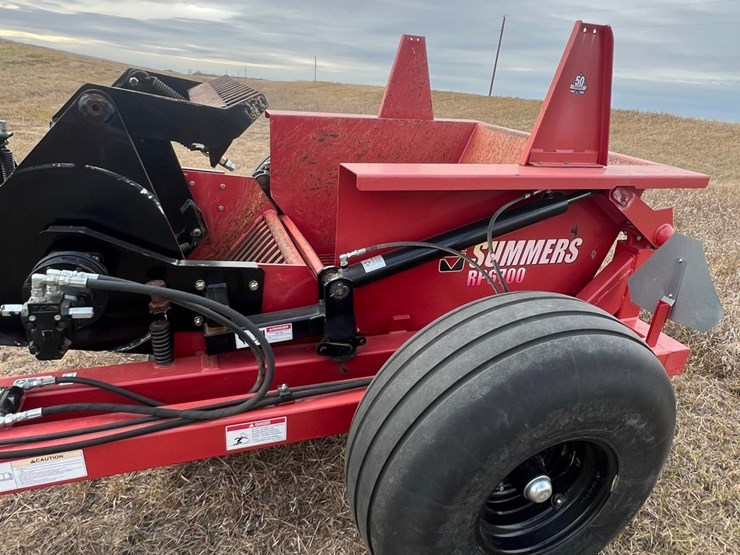 lot-29.-2020-summers-model-rp6700-rock-picker,-hyd.-variable-speed-reel,-hyd.-hitch-swing,-super-clean-image-2