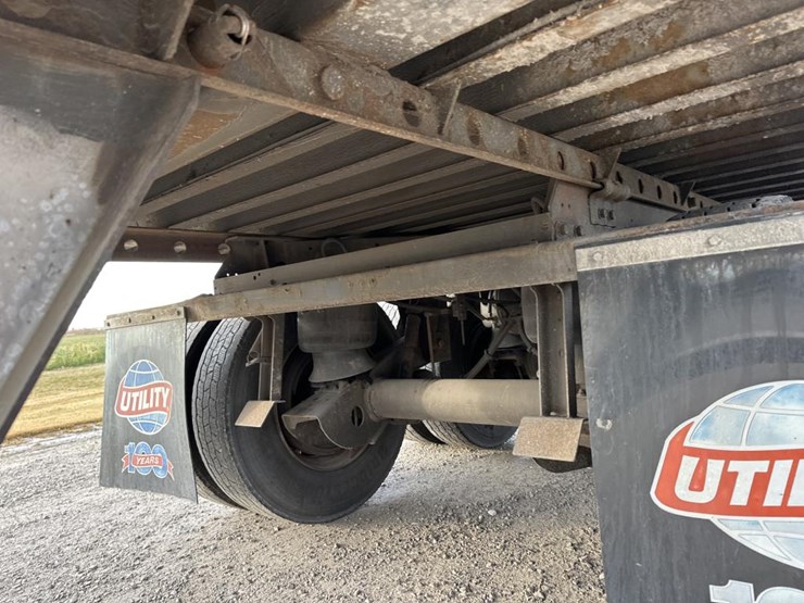 2017-utility-53'-image-13