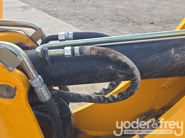 2017-jcb-3cx-image-49