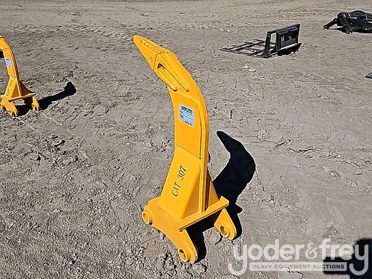 caterpillar-307-image-2