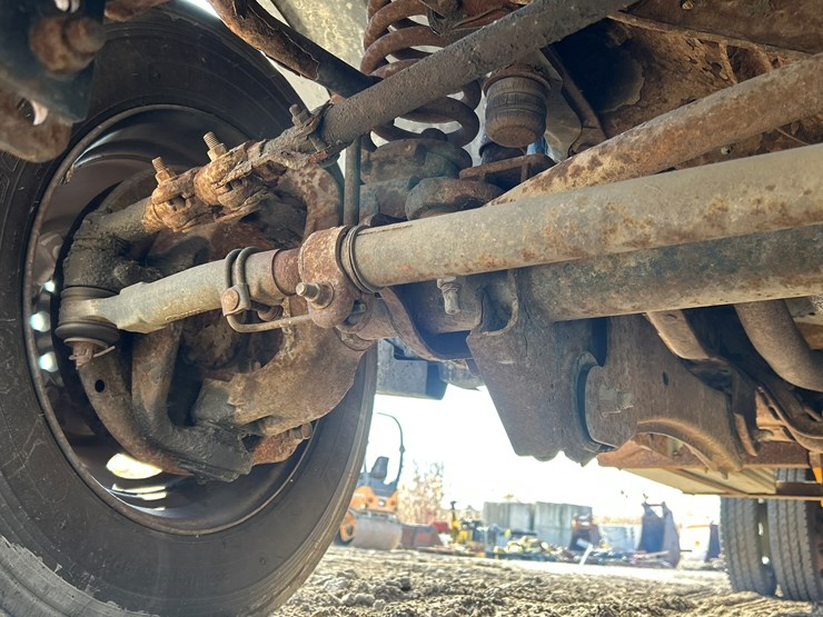 2005-ford-f550-image-48