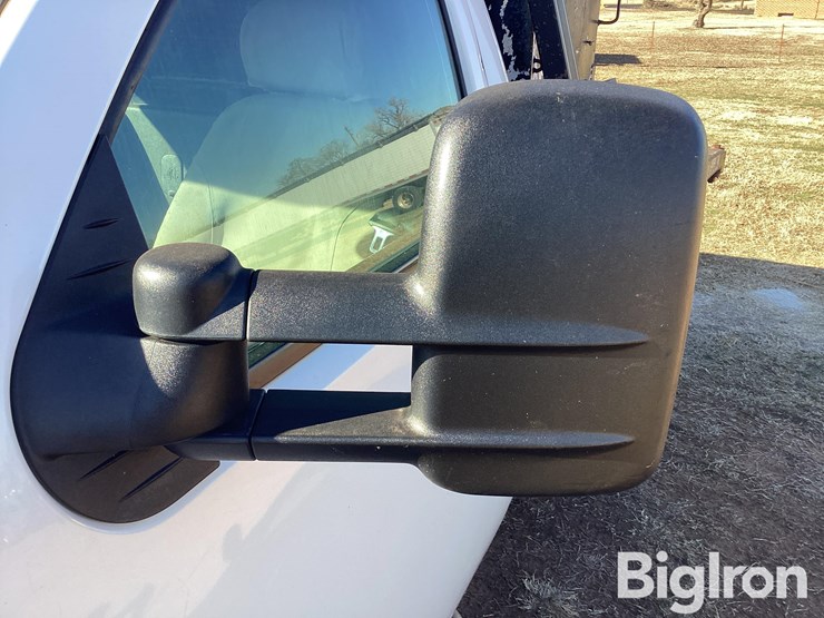 2008-chevrolet-silverado-3500-image-18