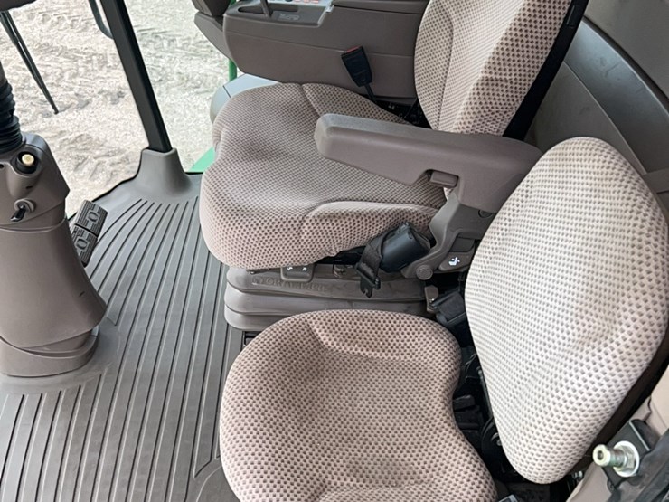 2014-john-deere-s680-image-102