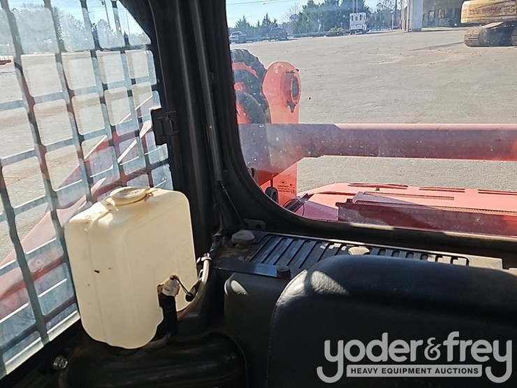 2017-kubota-svl75-2-image-28