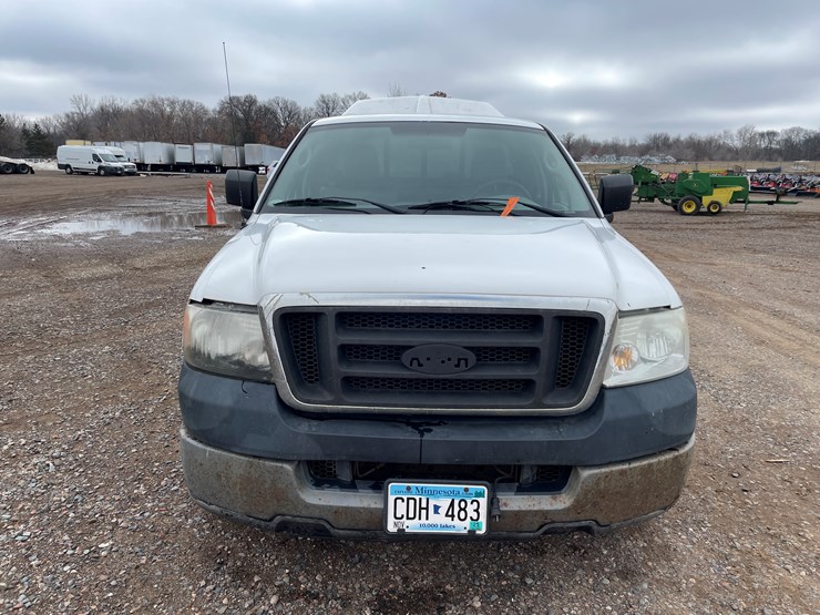 2005-ford-f150-xl-image-10