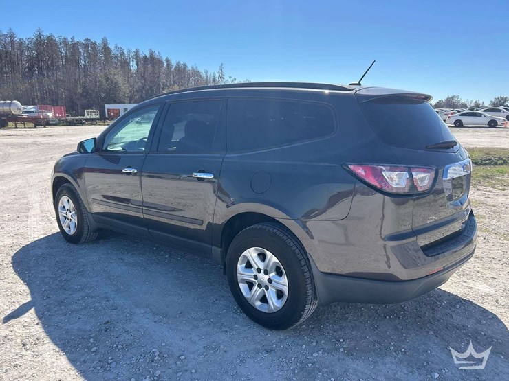 2013-chevrolet-traverse-image-4