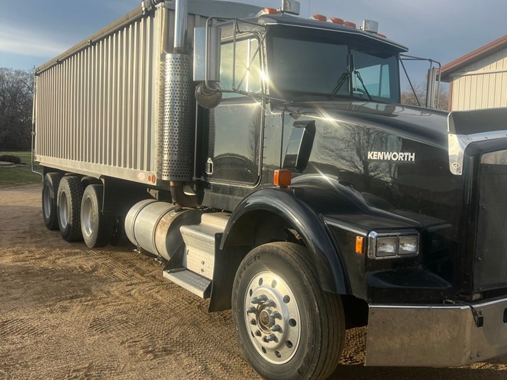 1992-kenworth-t800-image-17