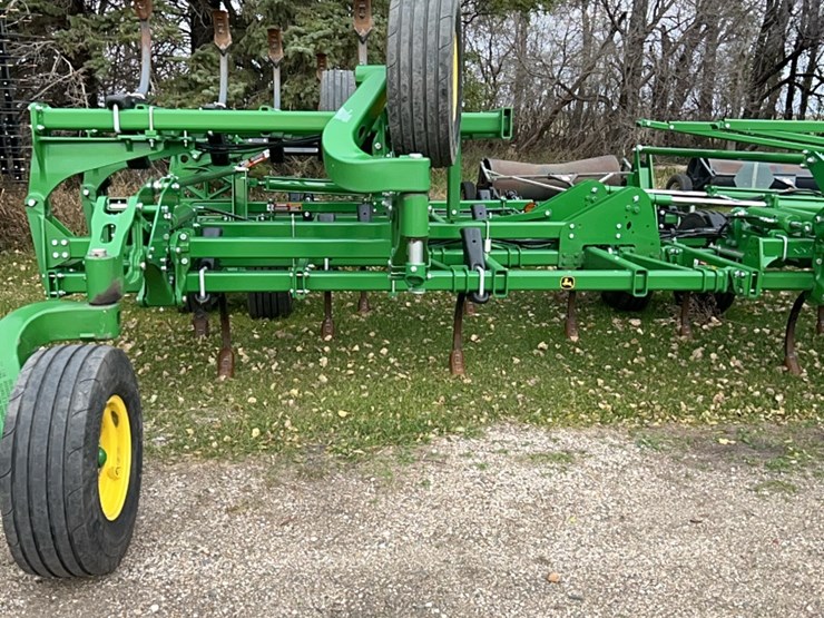 2022-john-deere-52-image-156