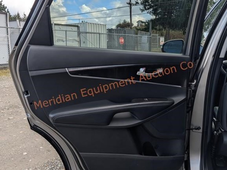 2018-kia-sorento-image-23