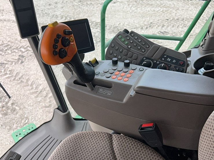 2014-john-deere-s680-image-118