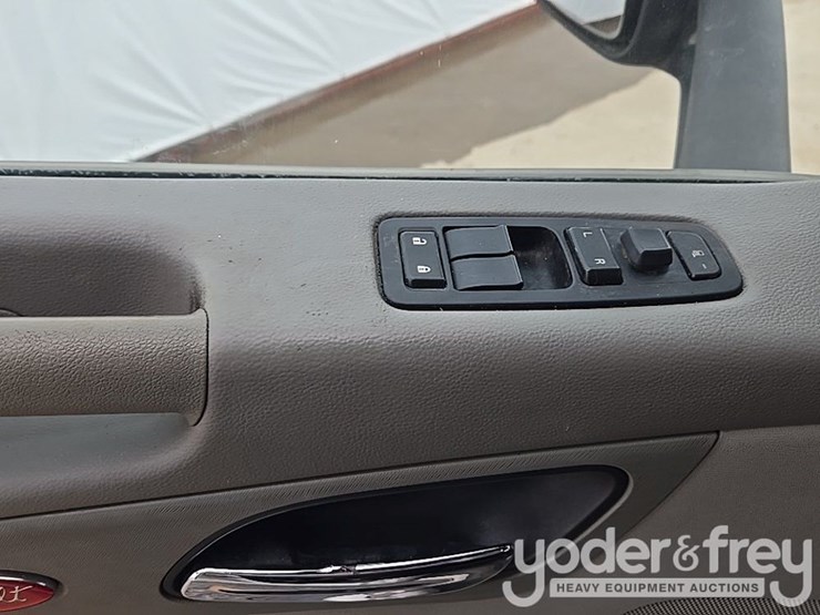 2019-peterbilt-579-image-80