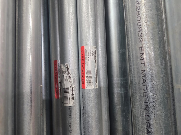 #5361-•-approx.-6'-10'-struts-and-emt-conduit-image-4