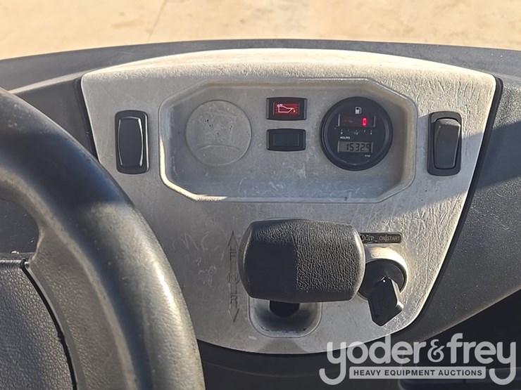 2018-club-car-carryall-300-image-33