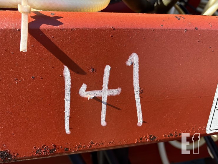 unverferth-zone-till-cart-image-13