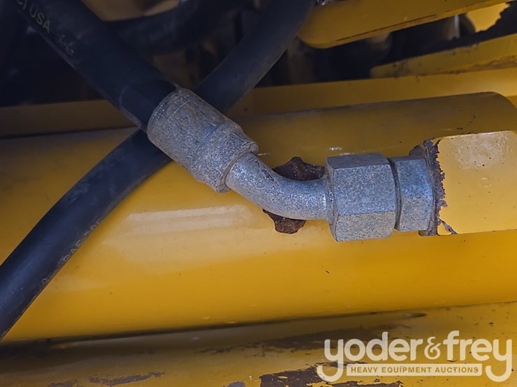 2019-deere-460e-image-44