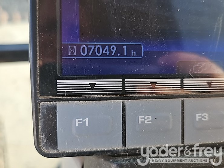 2017-komatsu-pc360-lc-11-image-61