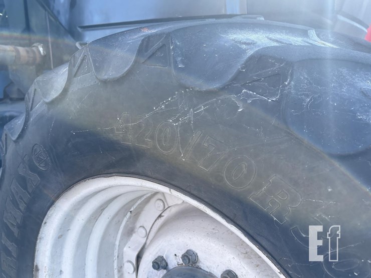 1995-ford-8670-image-12