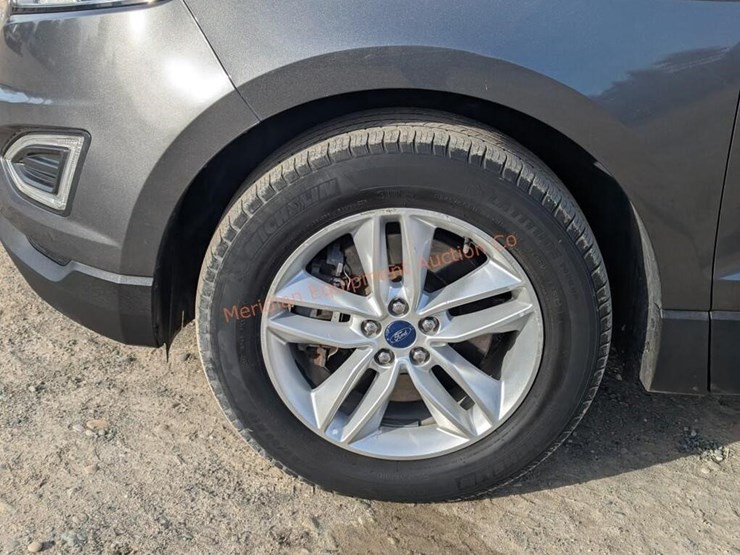 2016-ford-edge-sel-image-73