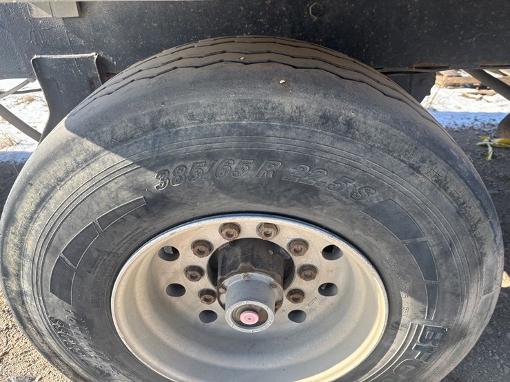 #2292-•-1991-cornhusker-pup-trailer-image-31