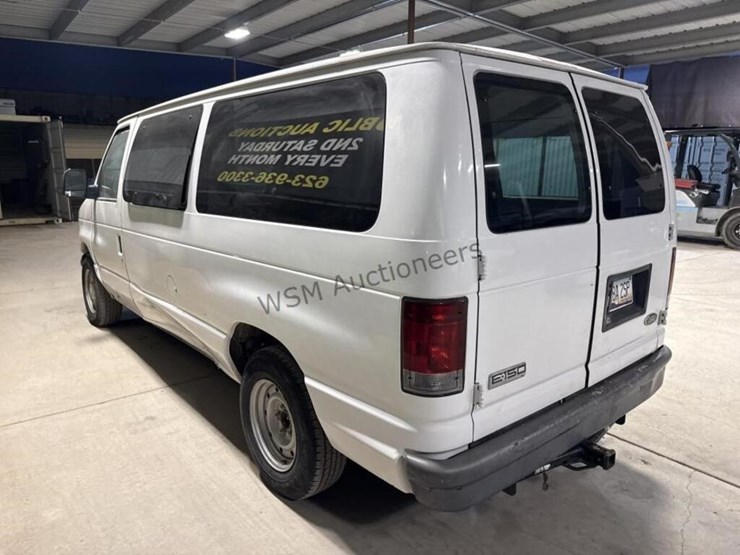 2006-ford-cargo-image-8